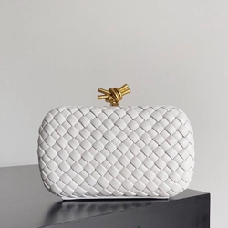 보테가 베네타 놋 클러치